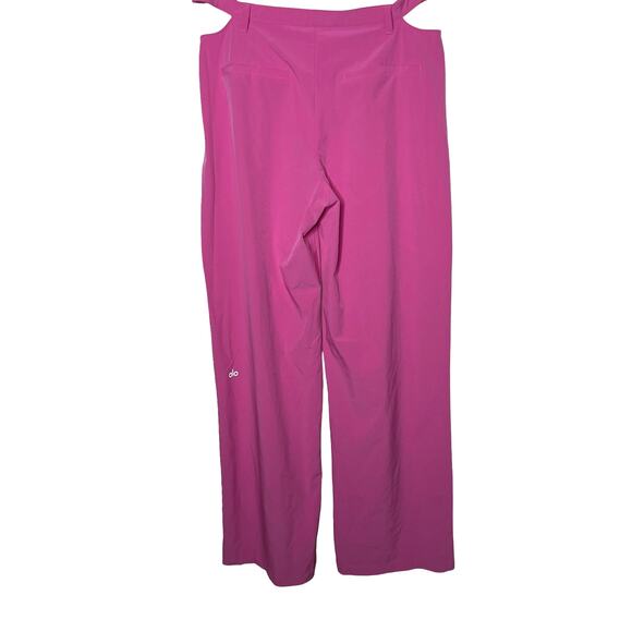 Alo yoga Pink Mid-Rise Showdown Cutout waist Trousers Pants sz M 8-10 - Picture 4 of 6